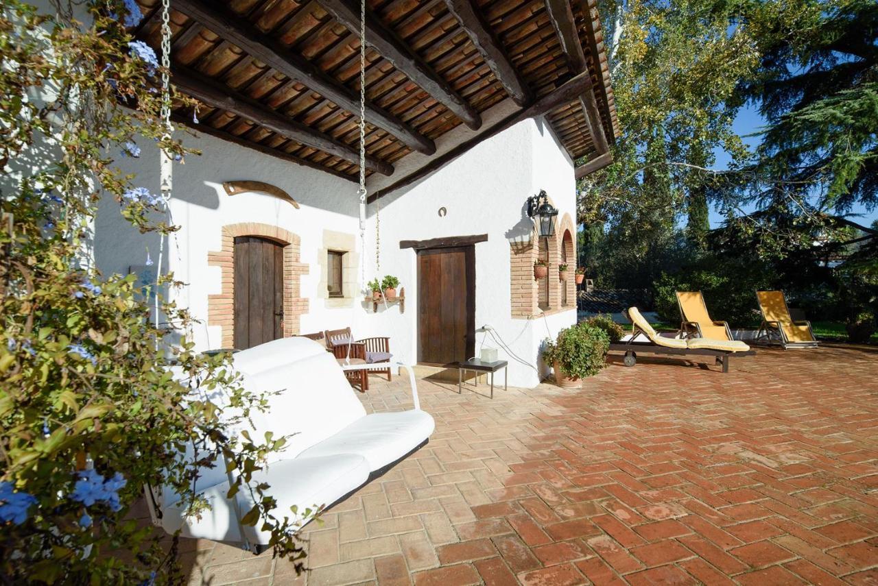 Masía Can Manent del Bosc S XVIII Santa Eulalia de Ronsaná Exterior foto